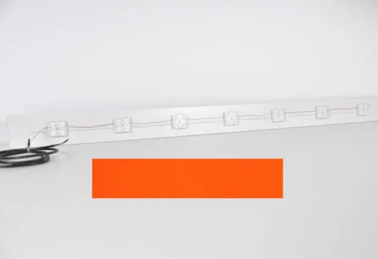 LED Armatur 24V DC med GULT/ORANGE lys